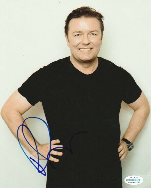 COMEDIAN RICKY GERVAIS SIGNED 8x10 Photo Poster painting #1 THE OFFICE AFTER LIFE DEREK ACOA COA