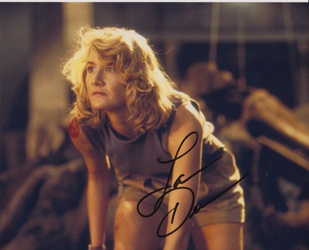 Laura Dern (Jurassic Park) signed 8x10 Photo Poster painting