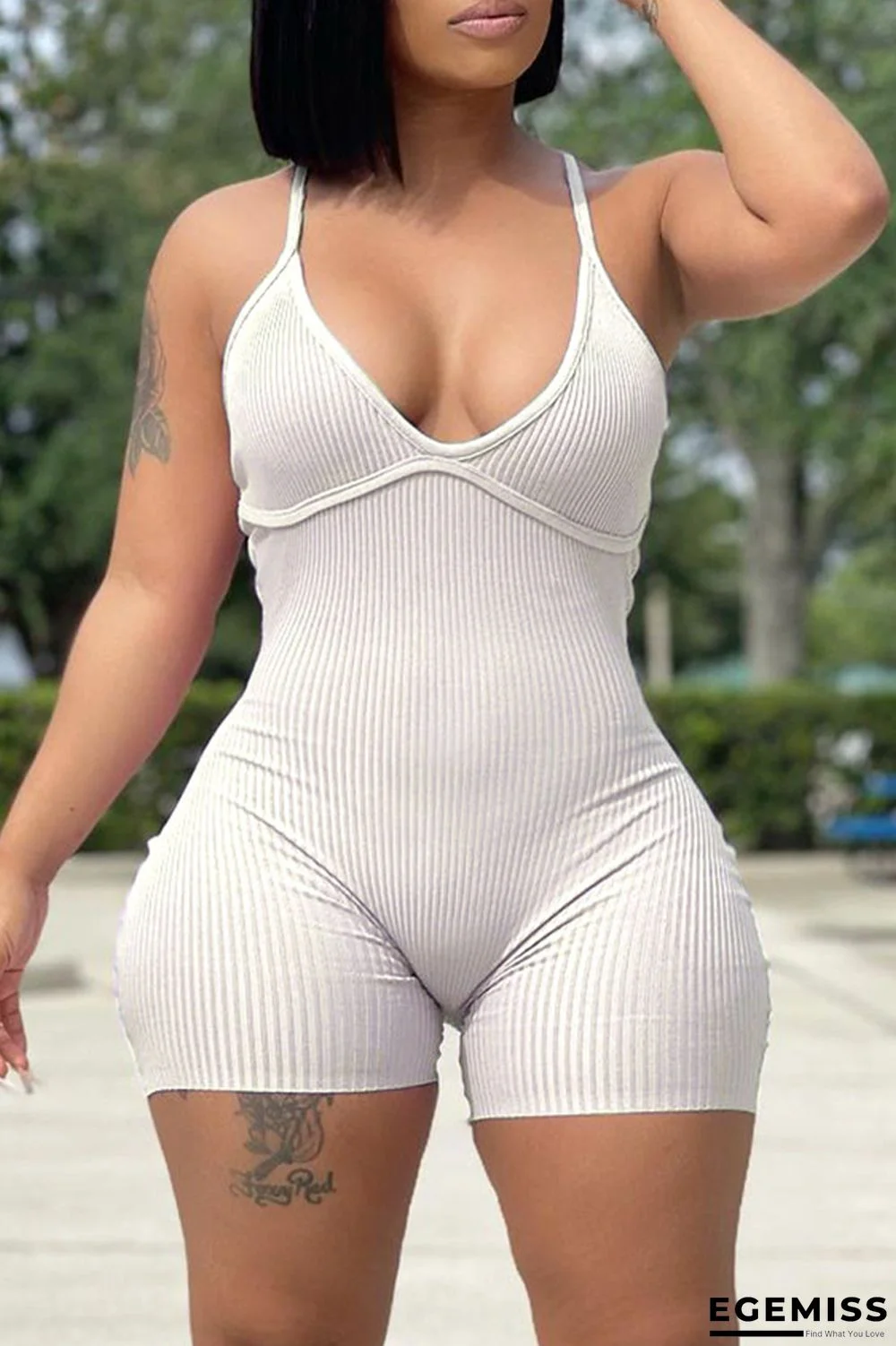 White Sexy Casual Solid Backless Spaghetti Strap Skinny Romper | EGEMISS