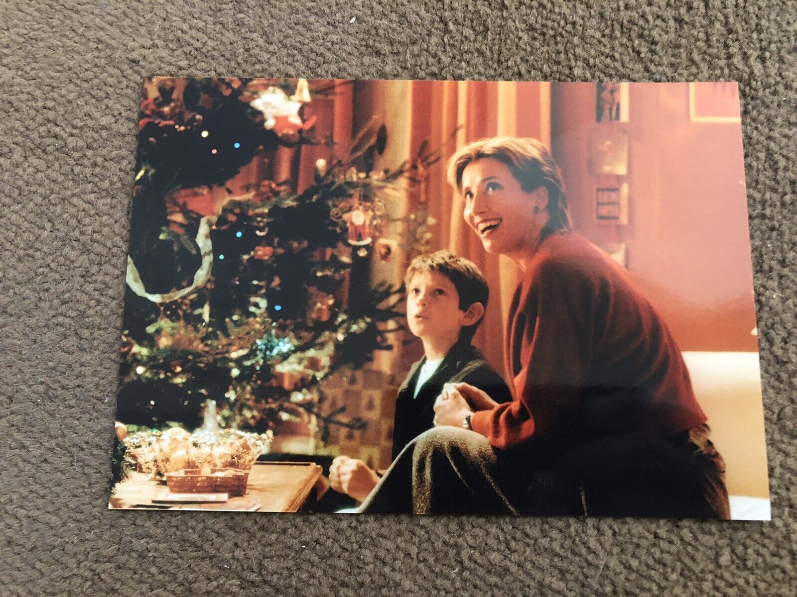 EMMA THOMPSON (LOVE ACTUALLY) UNSIGNED Photo Poster painting- 7x5”