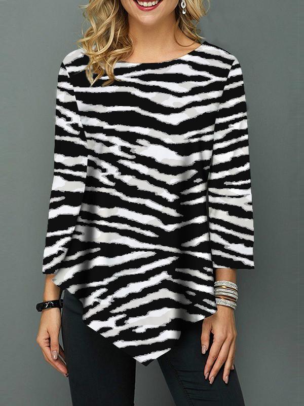 Women Long Sleeve Scoop Neck Floral Printed Graphic Top