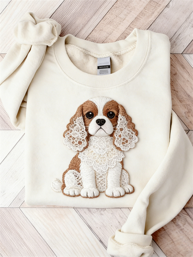King Charles Spaniel Dog Lace Art Comfy Sweatshirt wearshes