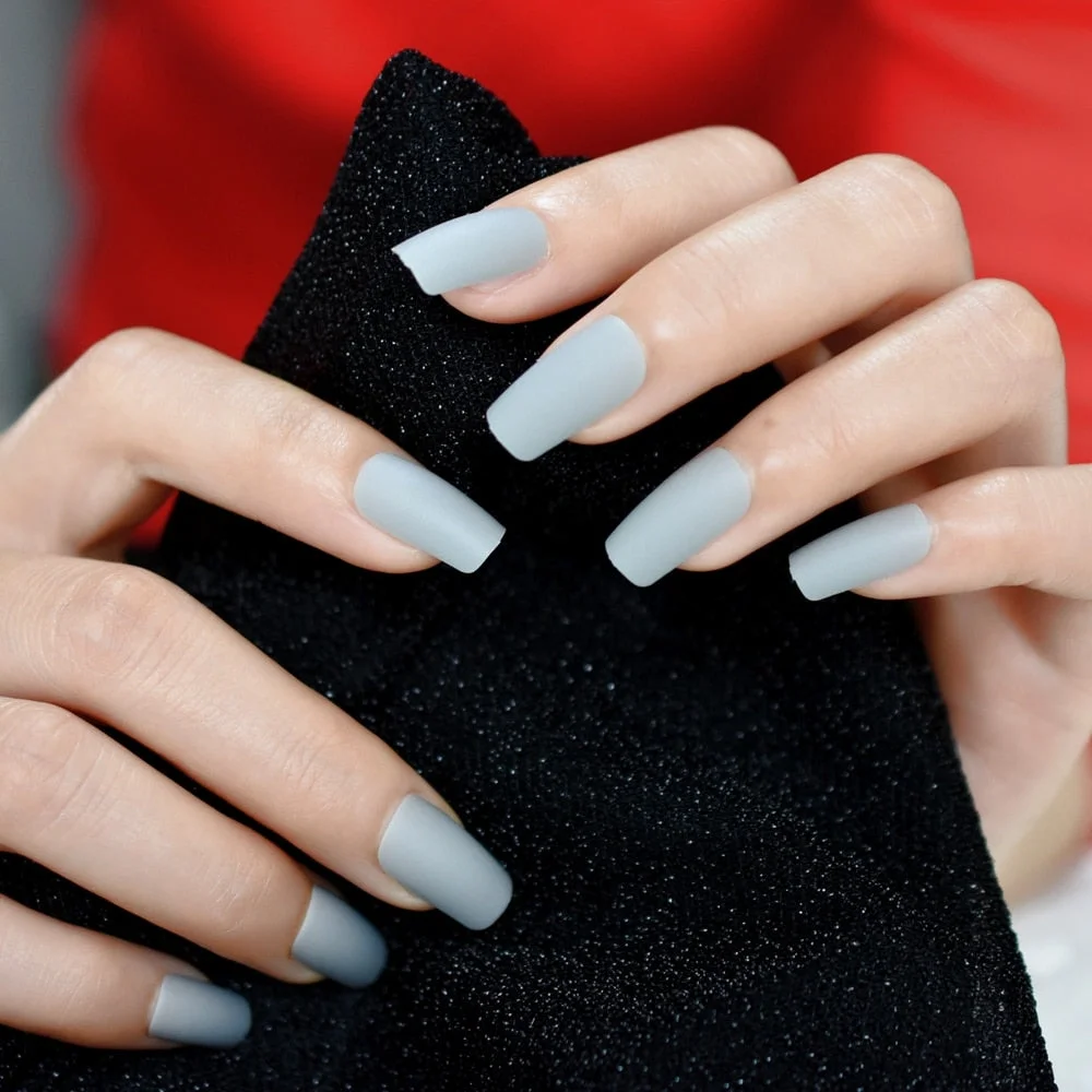 Gorgeous Cream False Nails Long Iridescent Matte Fake Nails Frost Art Design DIY Full Free Artificial False Nails 24-Nail Inspo