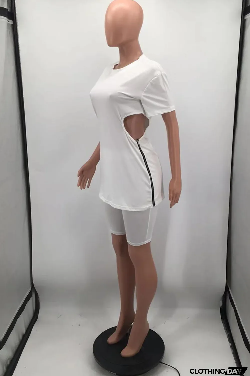 Brown Fashion Casual Solid Hollowed Out Zipper O Neck Short Sleeve Two Pieces