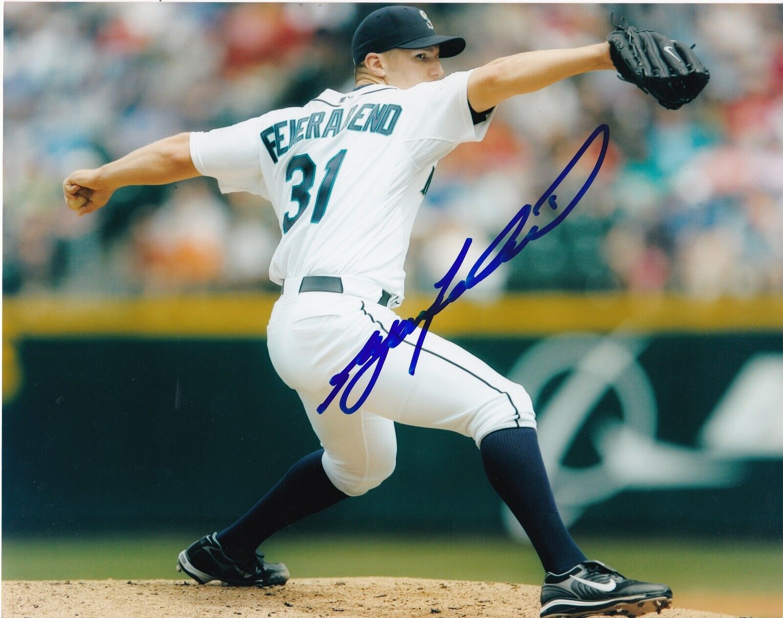 RYAN FEIERABEND SEATTLE MARINERS ACTION SIGNED 8x10