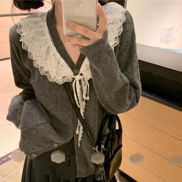Cardigan Women All-match V-Neck Lace Patchwork Sweater Spring Fall Gray Kawaii Retro Tender Knitted Simple Design Outerwear Aiertu