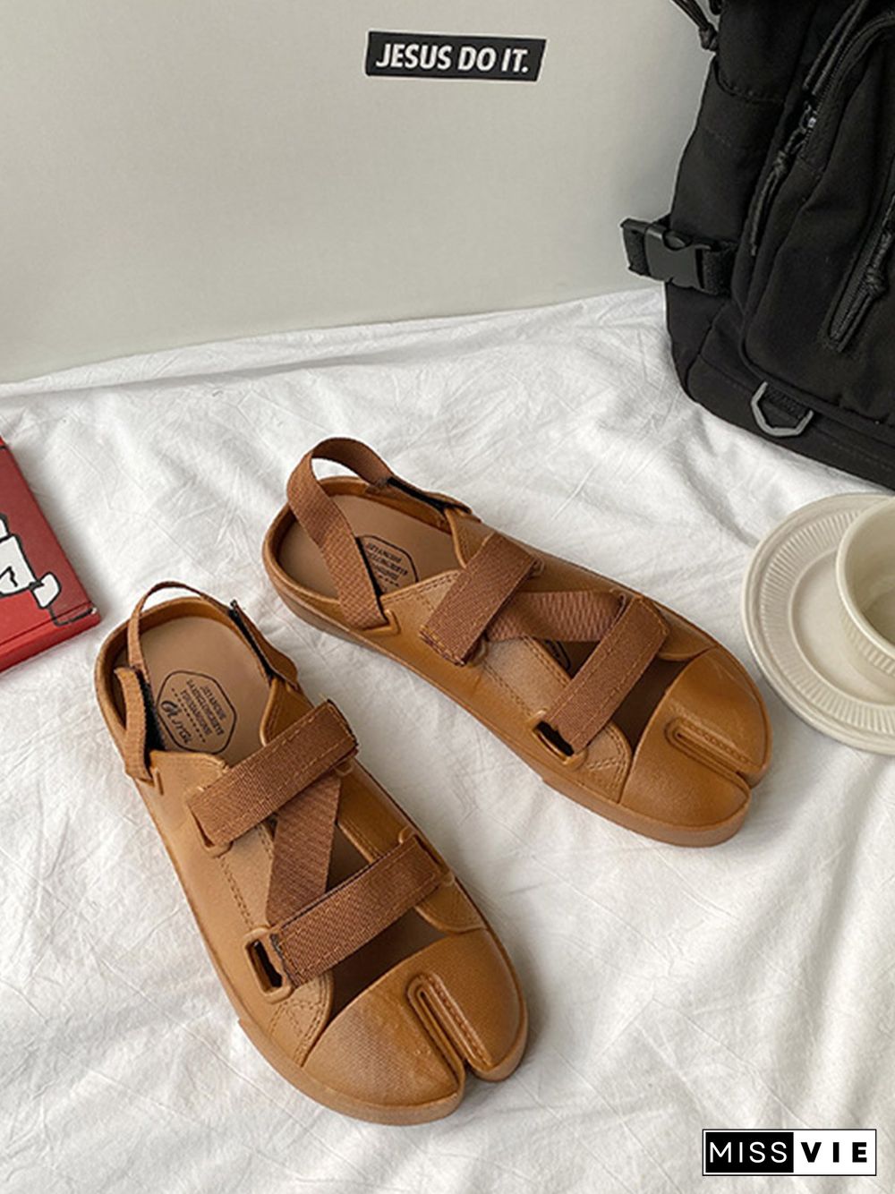Casual Plain Split Toe Sandals