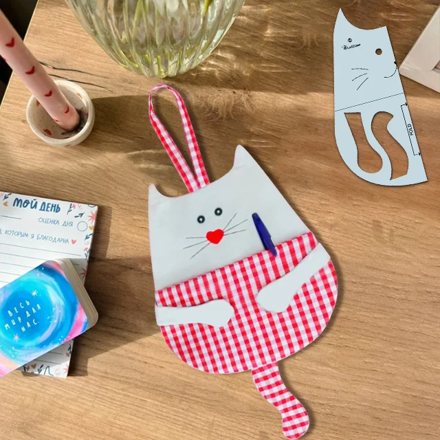 Cat Shaped Wall Pocket Organizers Sewing Template - With Instructions
