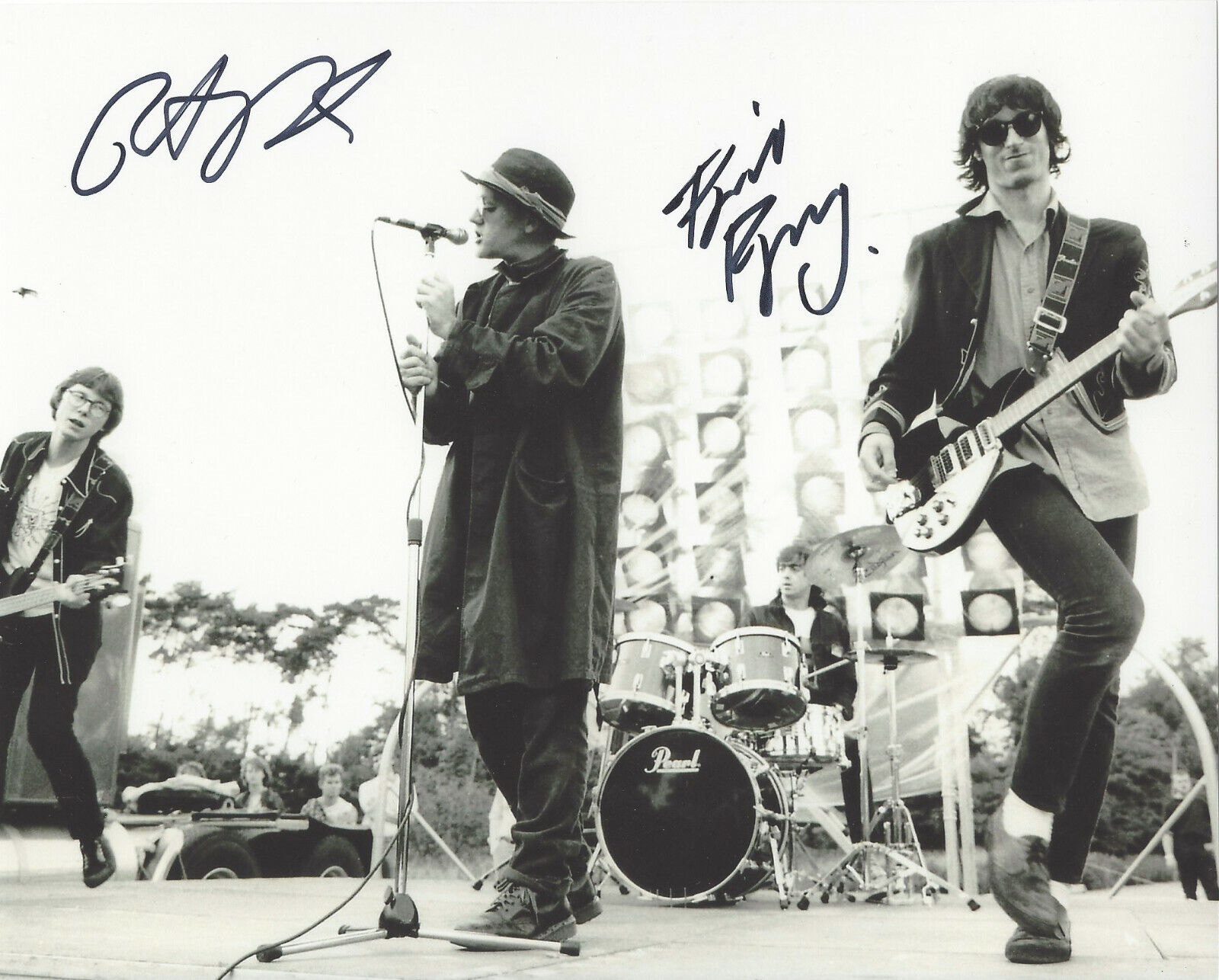 BILL BERRY & PETER BUCK R.E.M. BAND SIGNED AUTHENTIC 8x10 Photo Poster painting w/COA PROOF