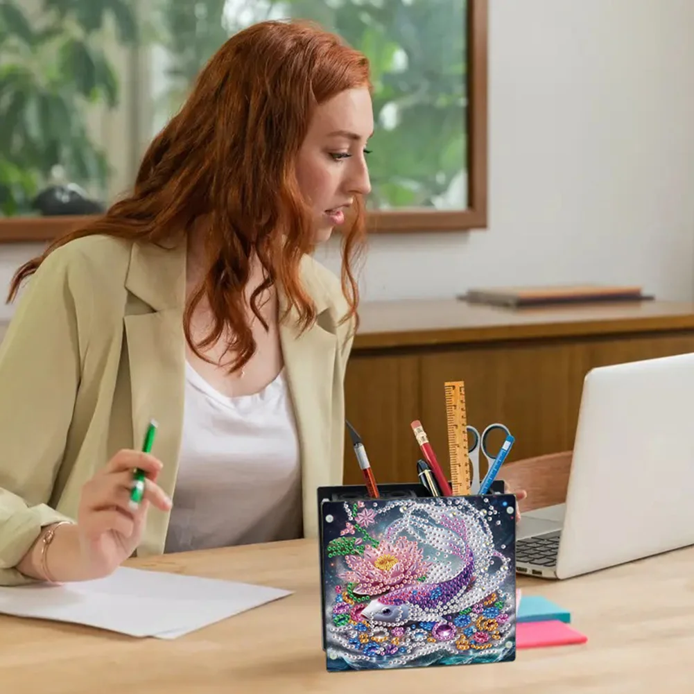 DIY Acrylic Fish Special Shape Diamond Painting Pen Holder for Home Study