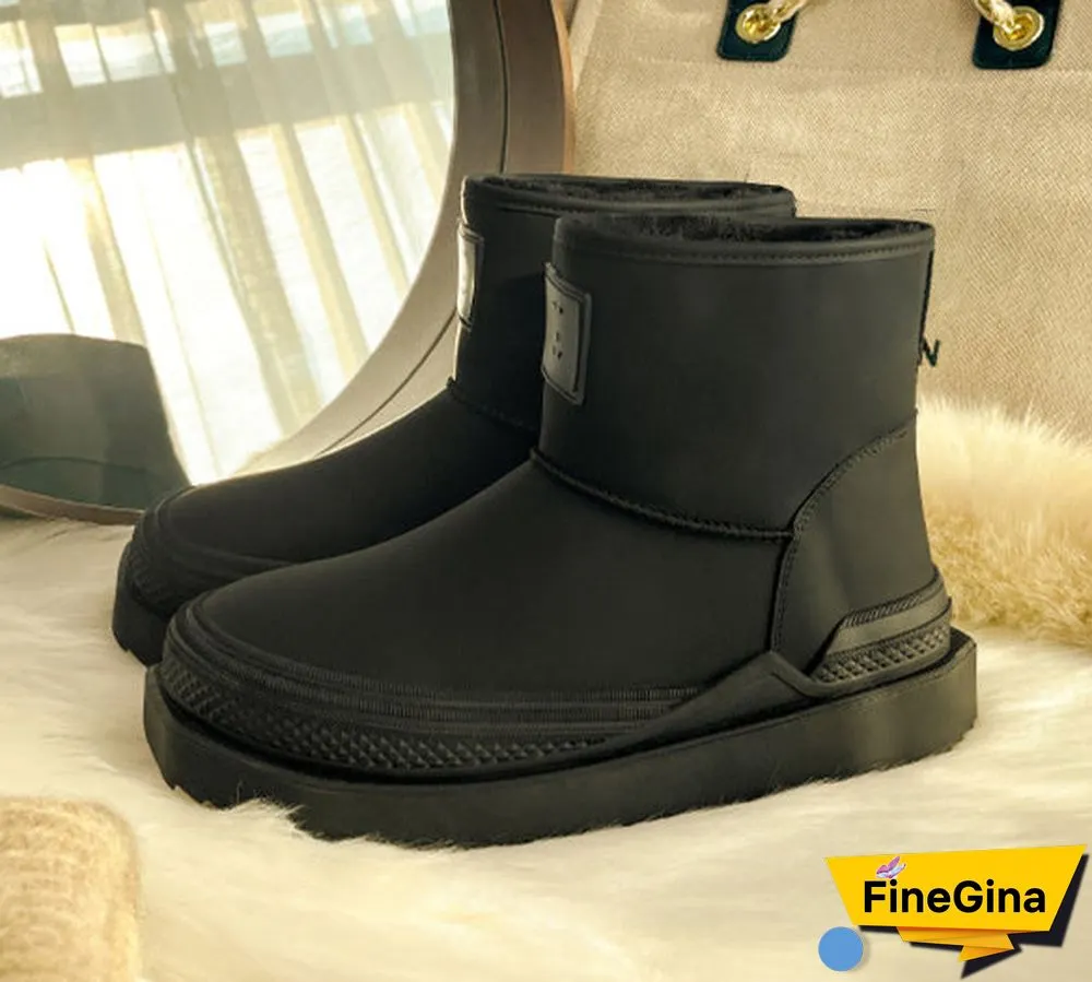 Women's Casual Solid Color Round Toe Flat Sole Plush Boots