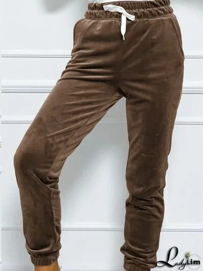 Fashionable and Minimalist garment