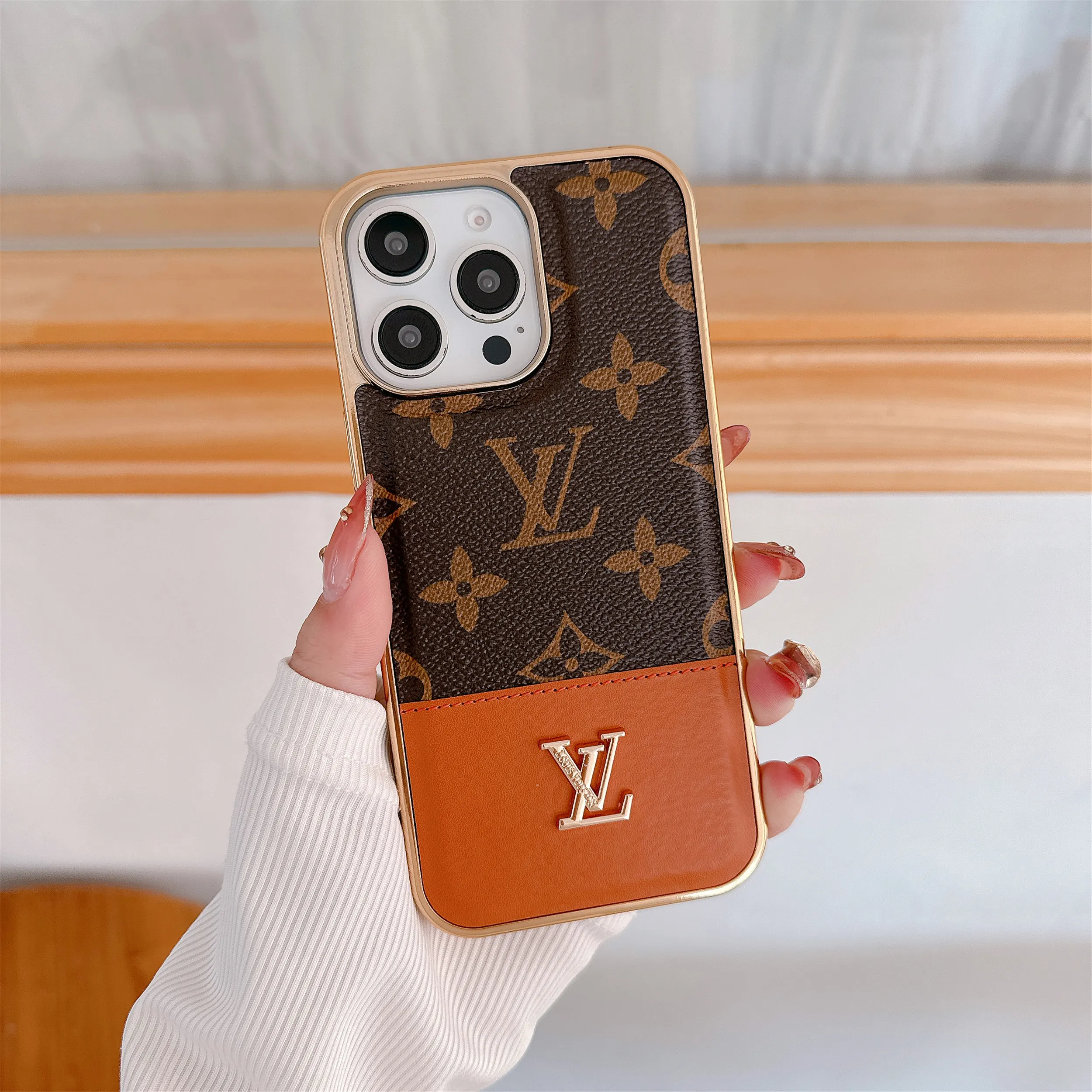 Luxury Electroplated Canvas Louis Vuitton Apple iPhone Cases
