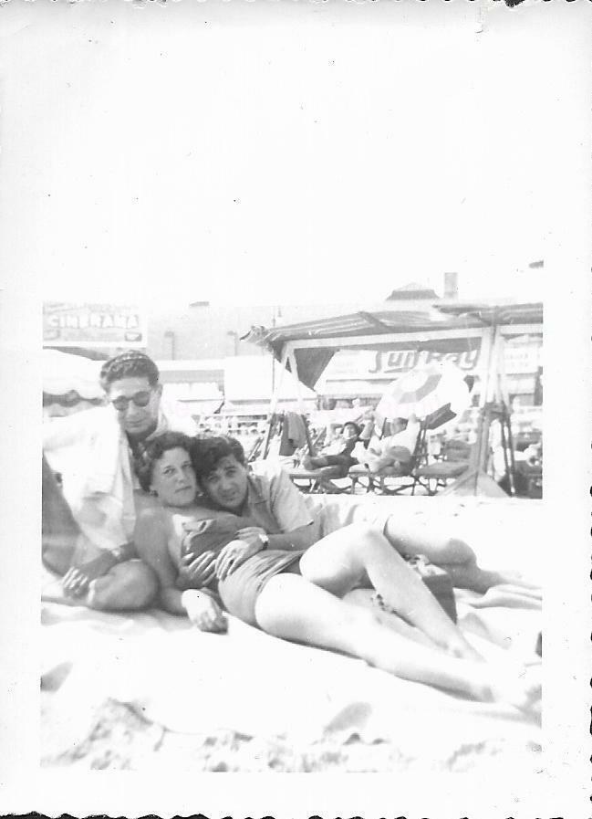 A DAY AT THE BEACH Vintage FOUND' FAMILY Photo Poster painting bw Original Snapshot JD 19 30 D