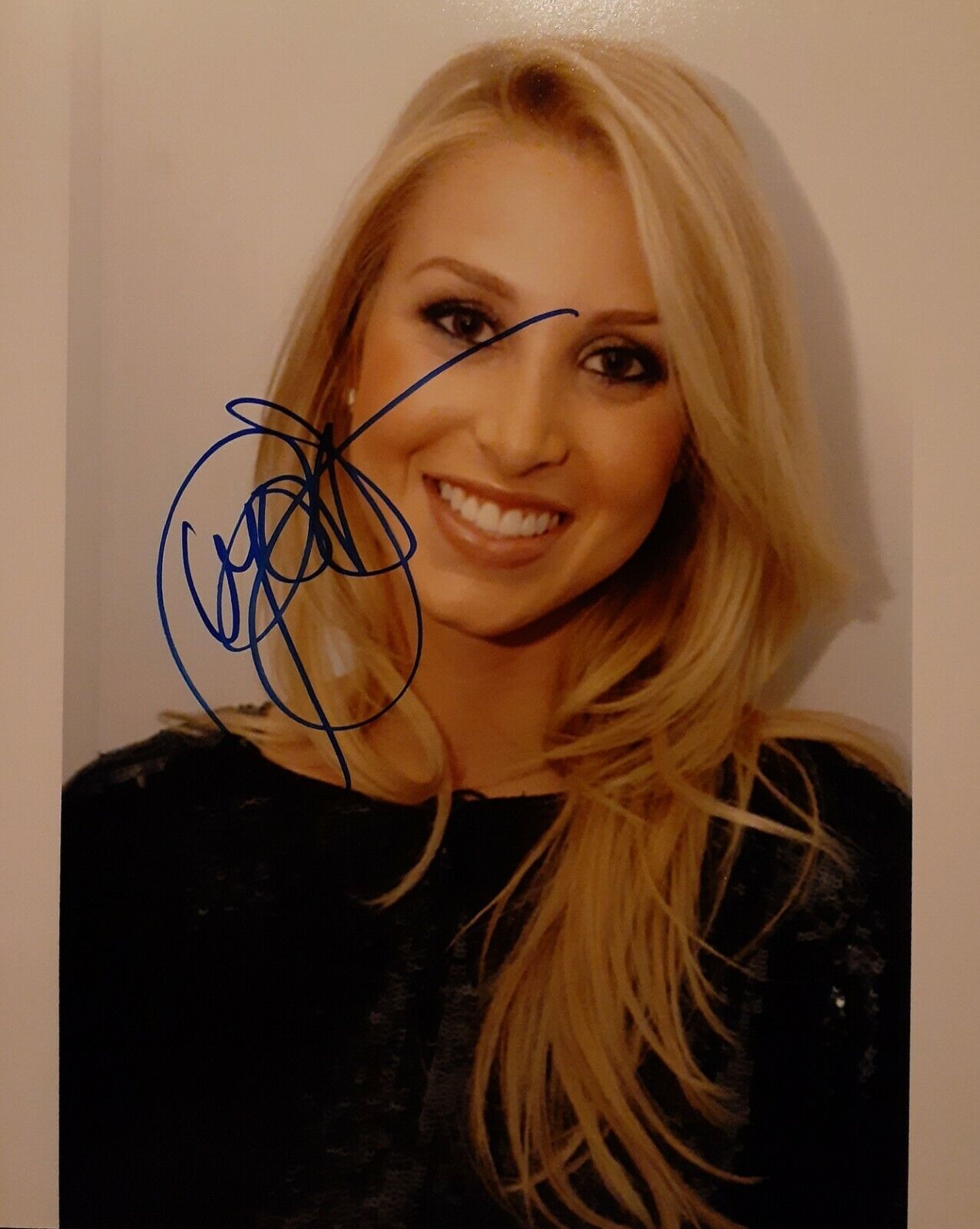 Whitney port signed 8x10