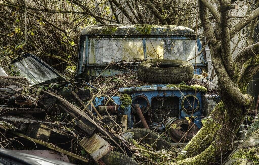 Abandoned Classic Car Landrover 12x8 inch print picture