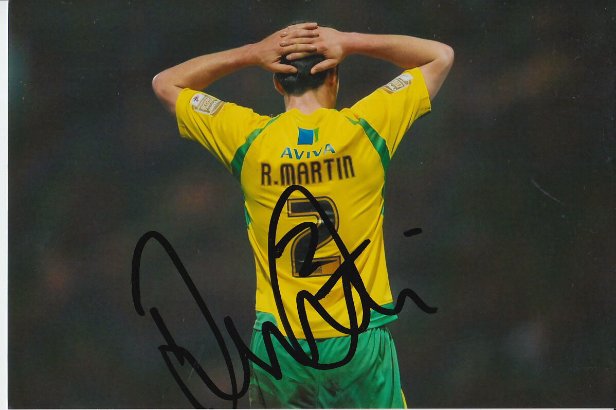 NORWICH CITY HAND SIGNED RUSSELL MARTIN 6X4 Photo Poster painting 1.