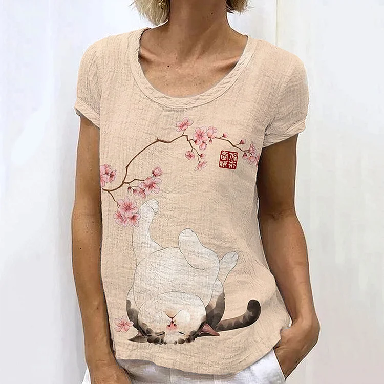 Japanese Retro Wallowing Kitten Blossom Art Casual T-Shirt