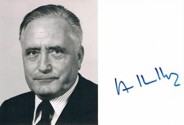 Switzerland Georges-André Chevallaz 1915-2002 signed 4x6