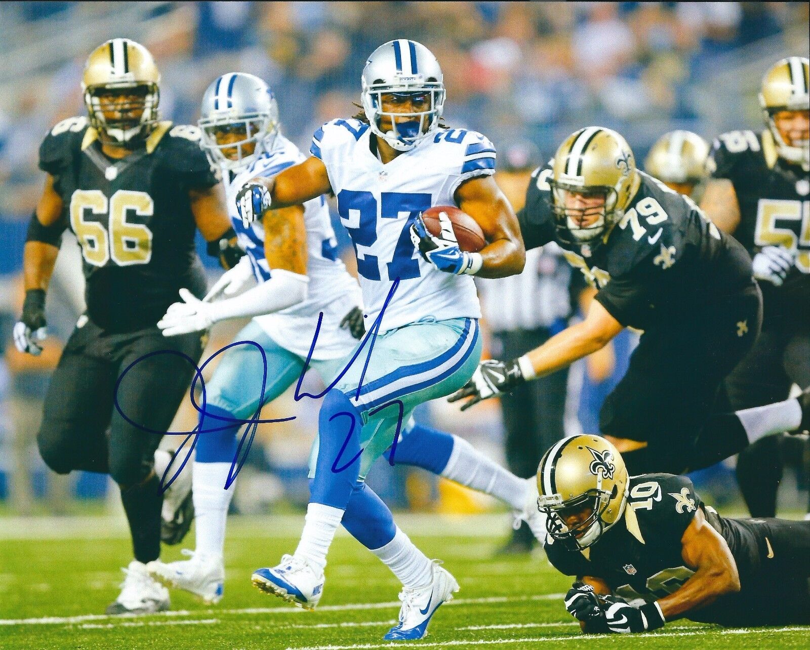 Autographed J.J. WILCOX Dallas Cowboys 8x10 Photo Poster painting w/COA