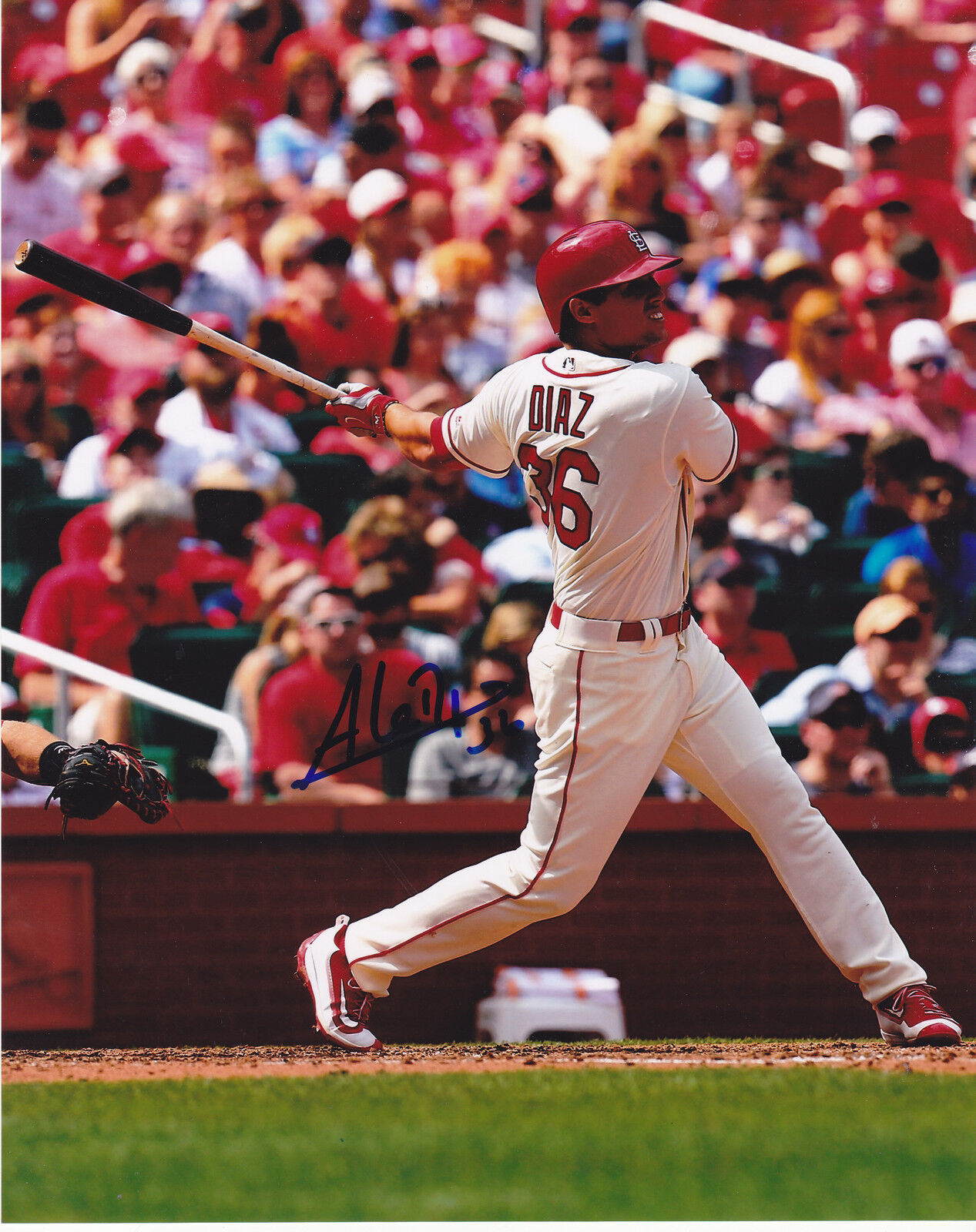 ALEDMYS DIAZ ST. LOUIS CARDINALS ACTION SIGNED 8x10