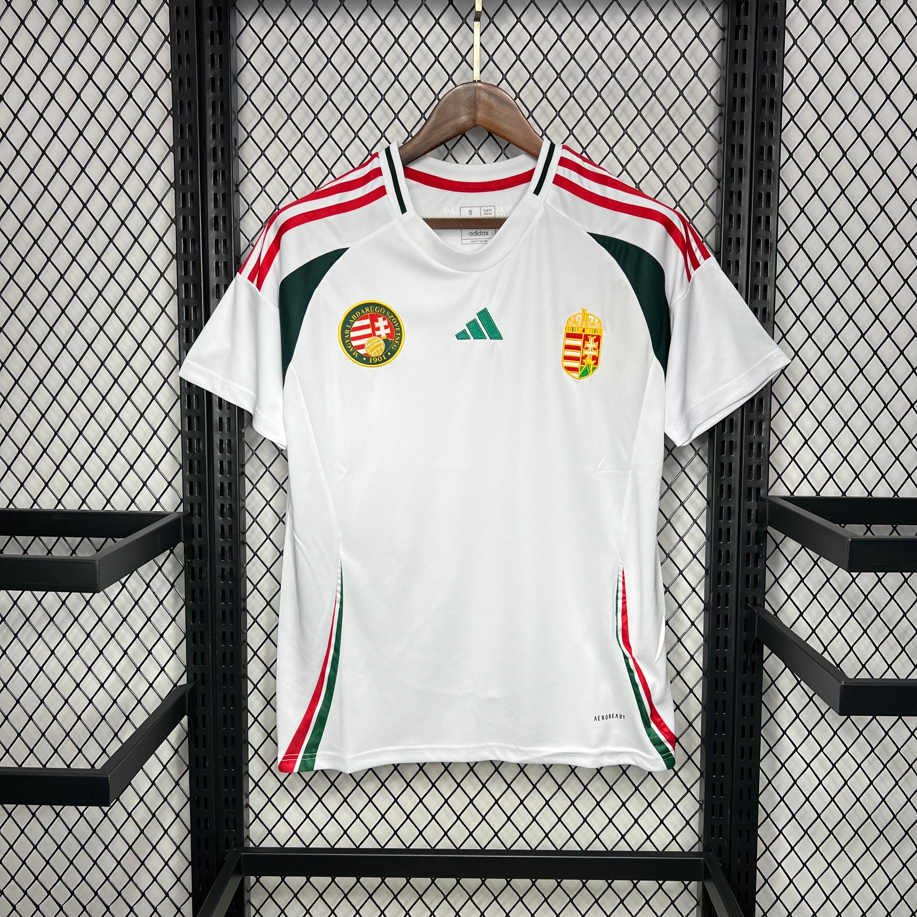 Hongrie maillot foot 2024 2025 Maillot De Fou, site maillot de foot pas cher