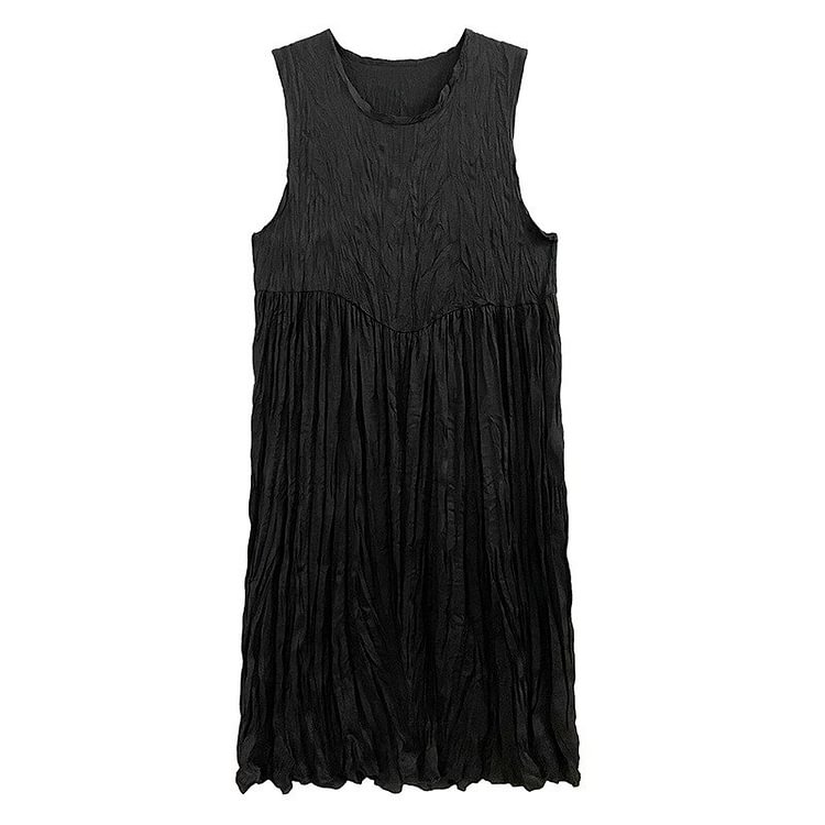 Simple Black O-neck Folds Sleeveless Dress      