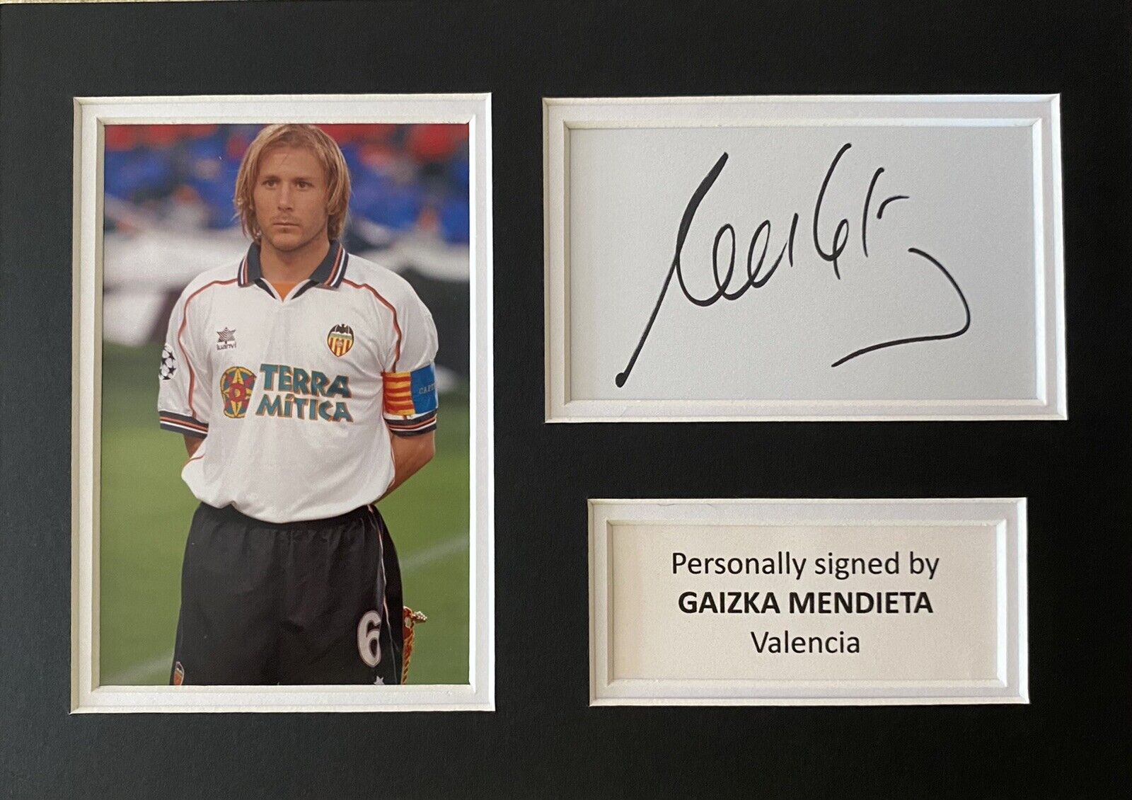 Gaizka Mendieta Hand Signed White Card In A4 Valencia Mount Display