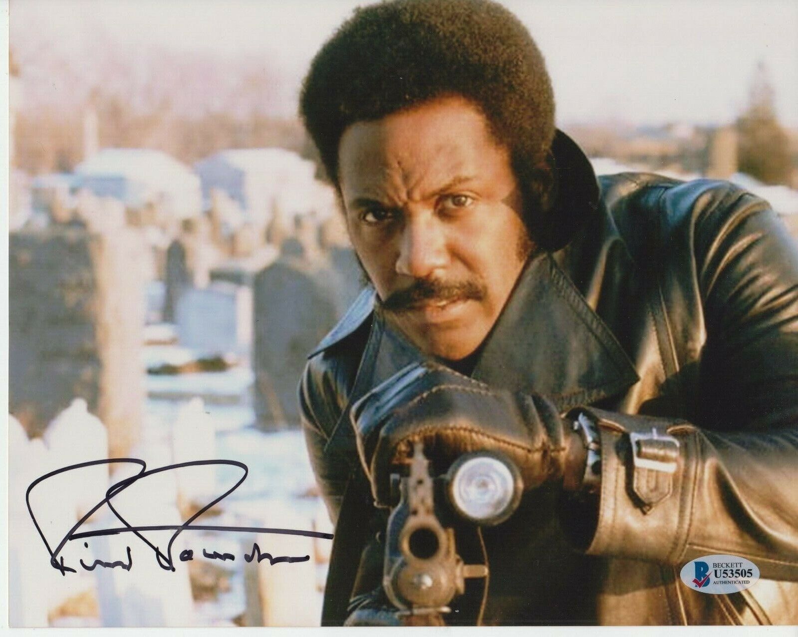 Richard Roundtree (Shaft) #1 8x10 Signed 8x10 Photo Poster painting Beckett Actor