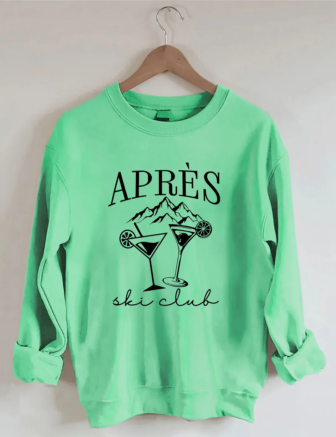 Apres Ski Club Sweatshirt