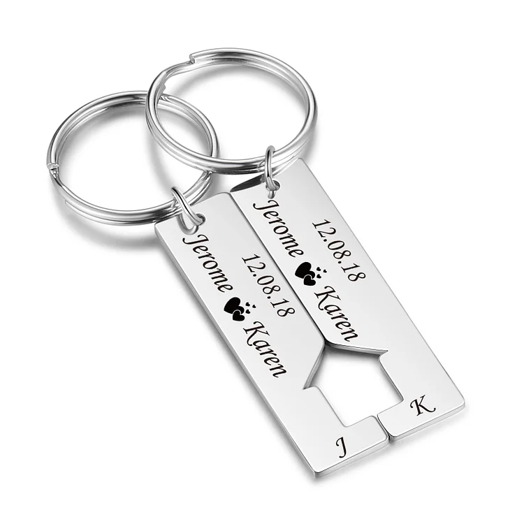 Kettenmachen Personalisierbare 2 Namen & 2 Buchstaben & 2 Datum-Ausschnitt in Hausform Paar Metall-Schlüsselanhänger