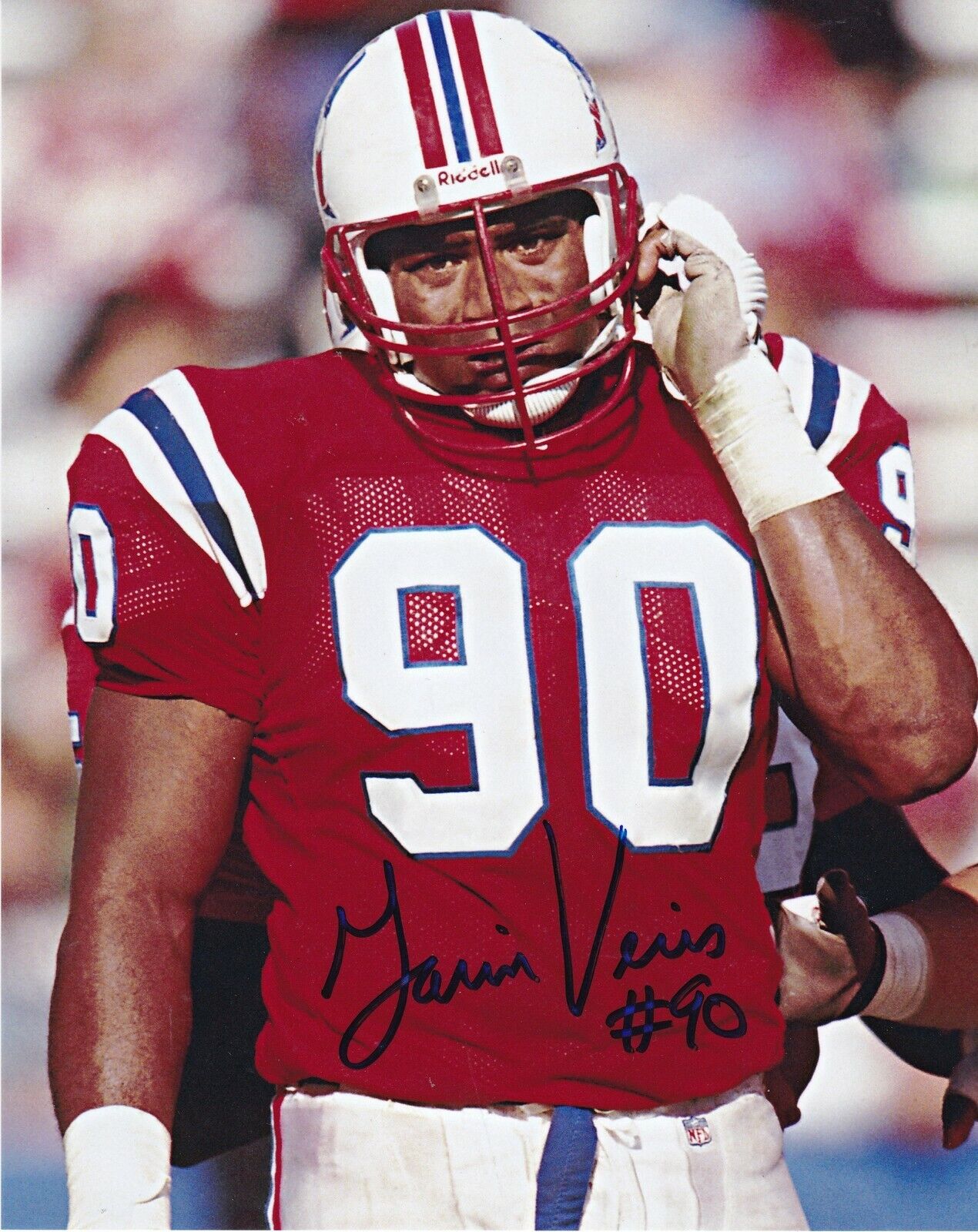 GARIN VERIS NEW ENGLAND PATRIOTS ACTION SIGNED 8x10