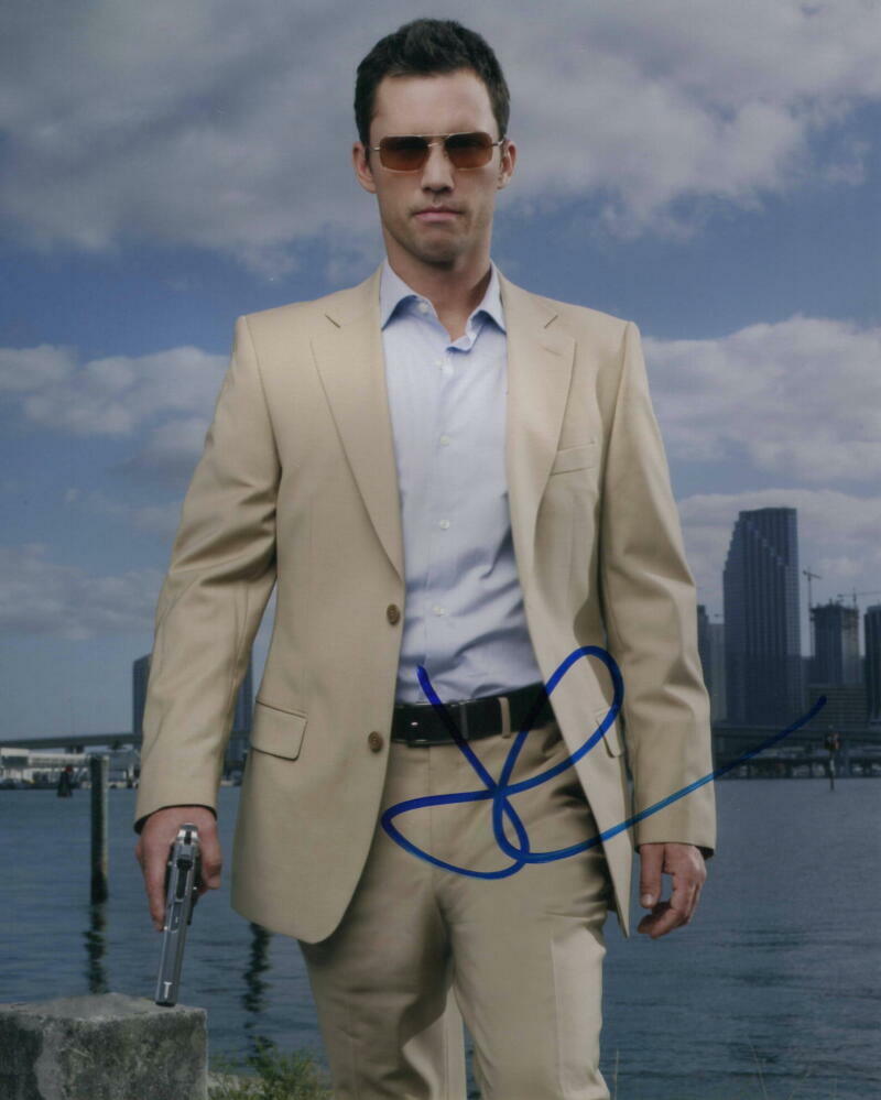 JEFFREY DONOVAN SIGNED AUTOGRAPH 8x10 Photo Poster painting - BURN NOTICE STUD, FARGO, J EDGAR