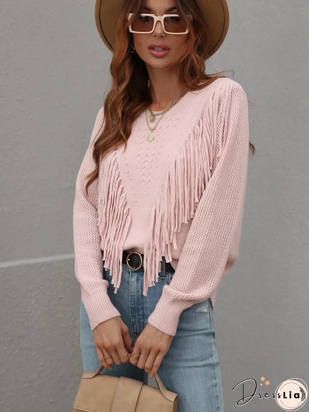 Effortless and Trendy Pullover