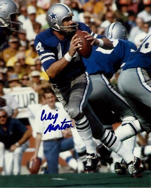 Craig Morton Signed - Autographed Dallas Cowboys 8x10 inch Photo Poster painting