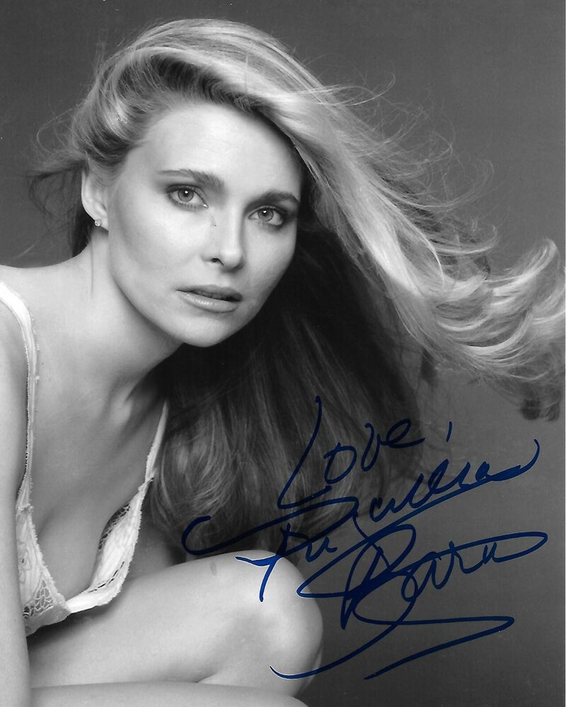 Priscilla Barnes Signed 8x10 Photo Poster painting - Terri Alden on Three's Company - SEXY!! #24