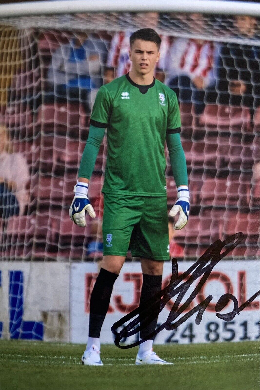 Josh Griffiths Genuine Hand Signed Lincoln City 6X4 Photo Poster painting 2