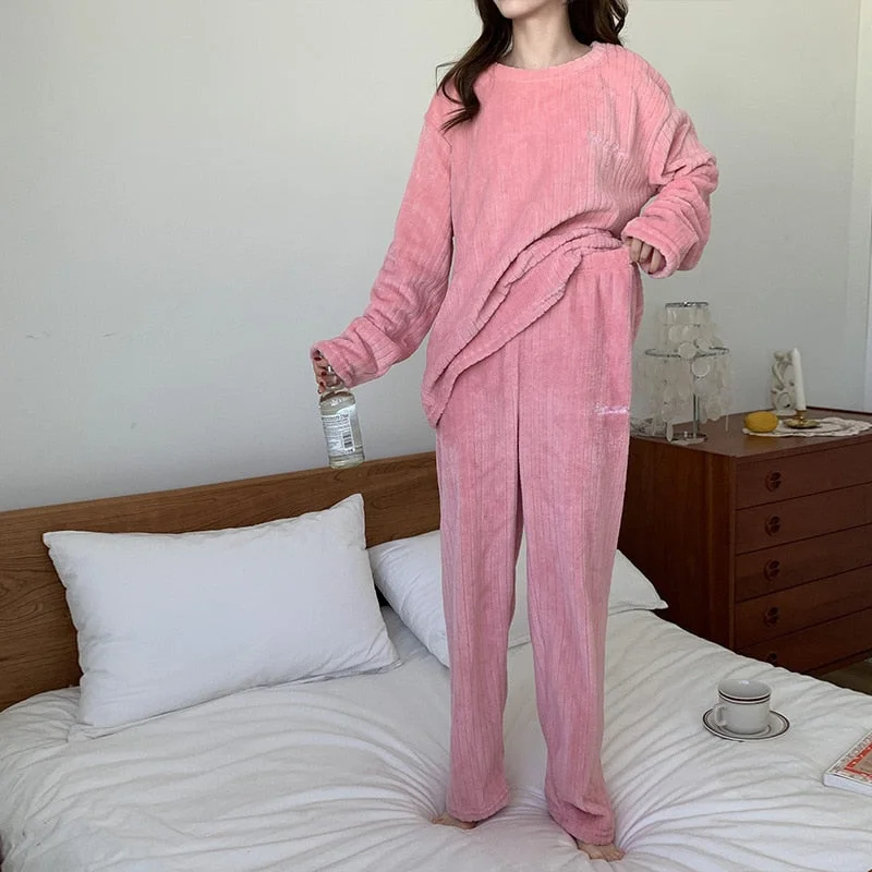 Winter Warm Women Pajamas Set Flannel Pajamas Homewear Sweatshirt Hoodies Thick Female Sleepwear Plush Pyjamas Suit Solid Color