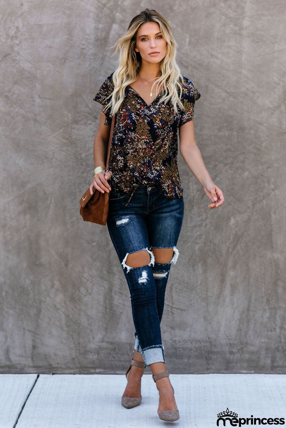 V-neck Short Sleeve Fashion Print Fantasy Fluttering Blouse