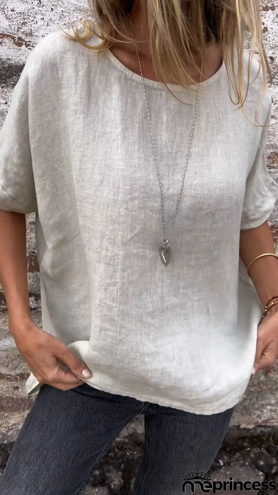 Luxurious and cool Blouse