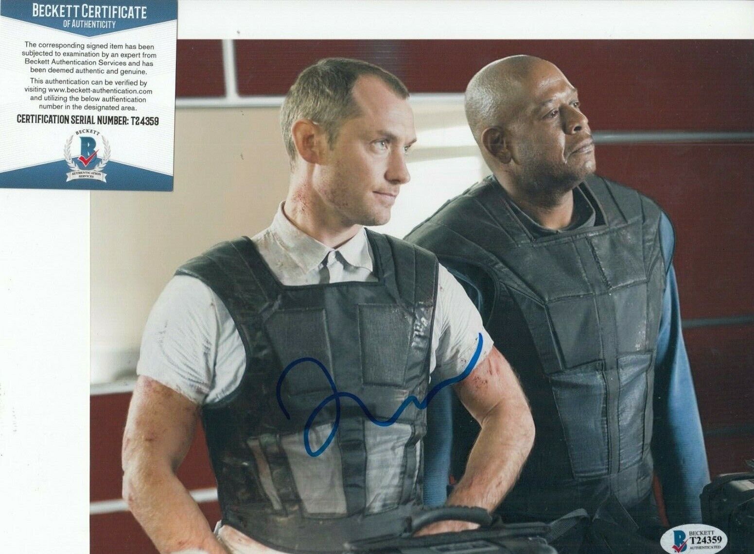 JUDE LAW signed (REPO MEN) autographed Movie 8X10 Photo Poster painting *Remy* BAS BECKETT