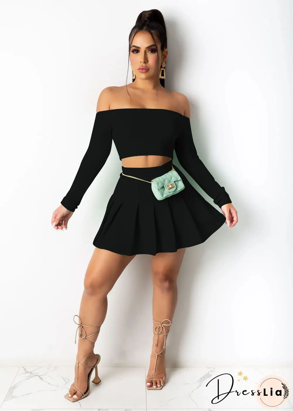 Sexy Off Shoulder Long Sleeve Crop Top Pleated Skirt 2 Piece Set
