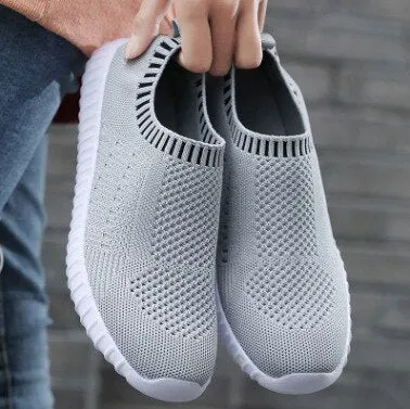 Lucyever breathable mesh sneakers women spring 2021 flat heel plus size 43 soft bottom walking shoes woman knitted loafers flats