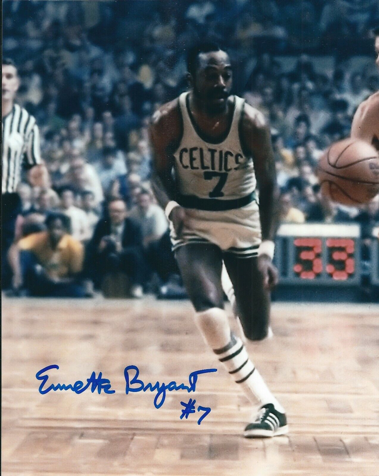 Autographed EMMETTE BRYANT Boston Celtics 8x10 Photo Poster painting w/COA