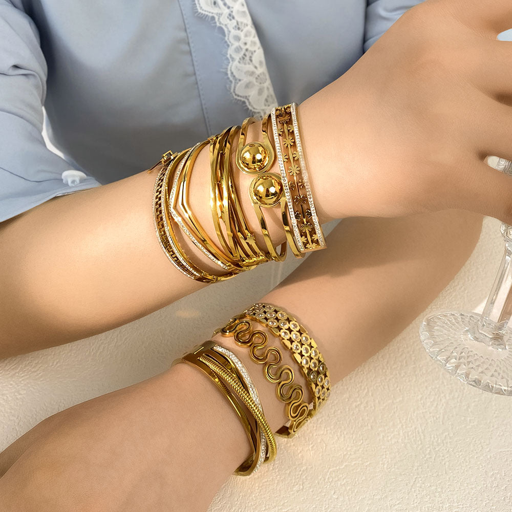 Retro Stainless Steel Bracelet Ins Style Geometric Line Hollow Diamond Bracelet 18K Gold Plated Bracelet