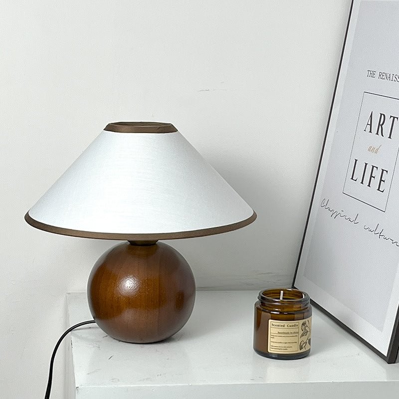 Retro Round Solid Wood Base Table Lamp