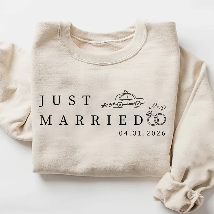 Custom Just Married Sweatshirt, Personalized Wedding Date and Couple Initials Sweatshirt, Newlywed Bride Pullover, Honeymoon Wedding Gift