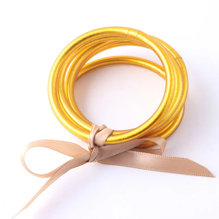 Multi-layer delicate gold powder fan with bracelet set