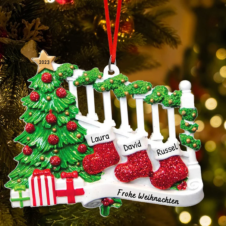 Kettenmachen Holz Weihnachtsornamen-Personalisiertes 3 Namen Text Weihnachtsbaum Ornament Anhänger mit 3 Strümpfen