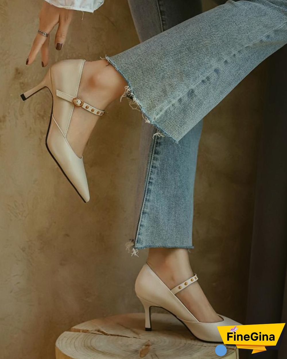 Solid Pointed-toe Shallow Mouth High Heels